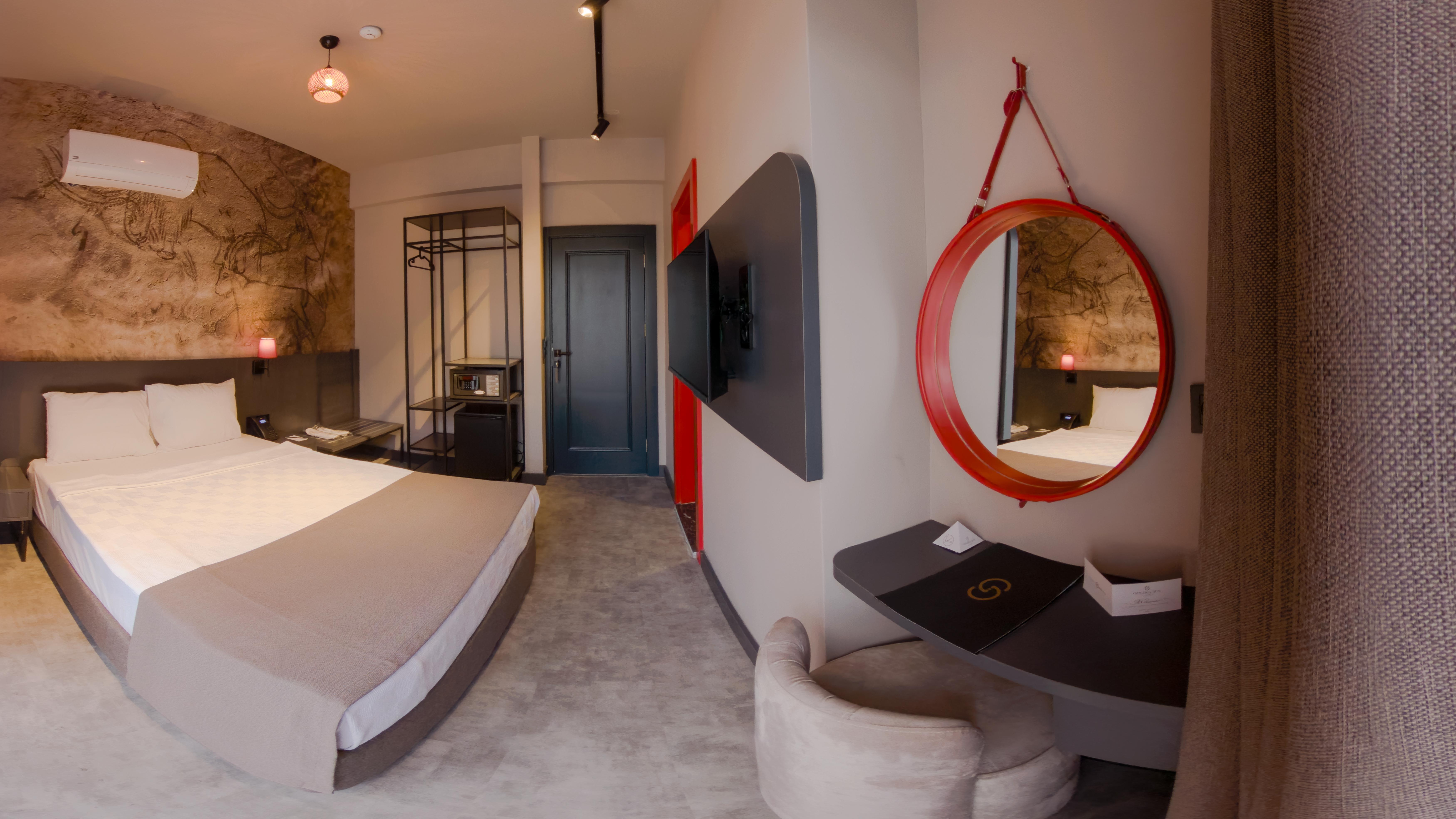 Hotel Golden Sun เบลดิบี ภายนอก รูปภาพ