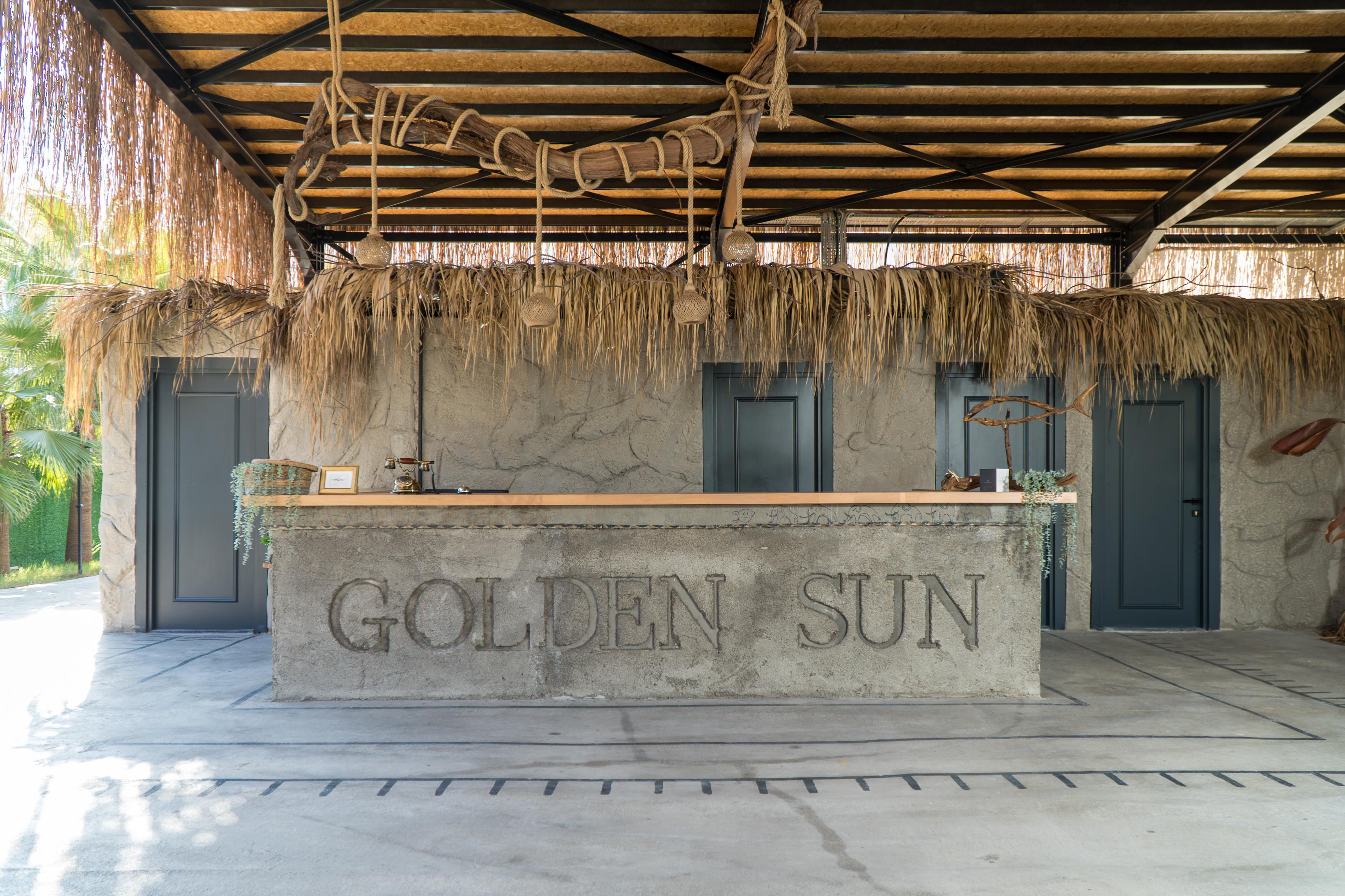 Hotel Golden Sun เบลดิบี ภายนอก รูปภาพ
