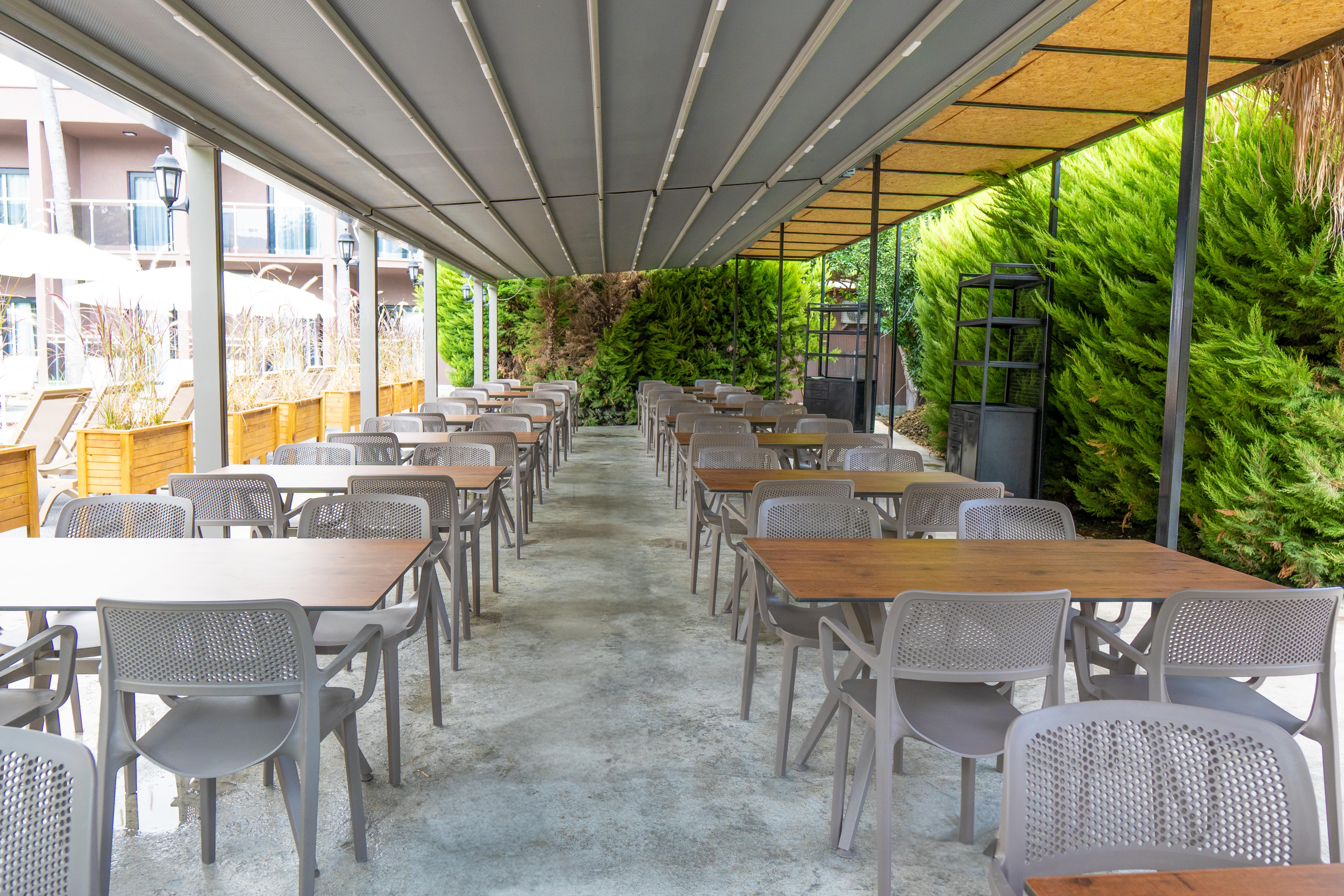 Hotel Golden Sun เบลดิบี ภายนอก รูปภาพ